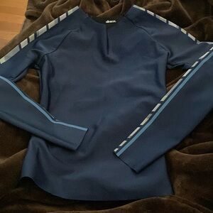 Ultracor Velocity Top